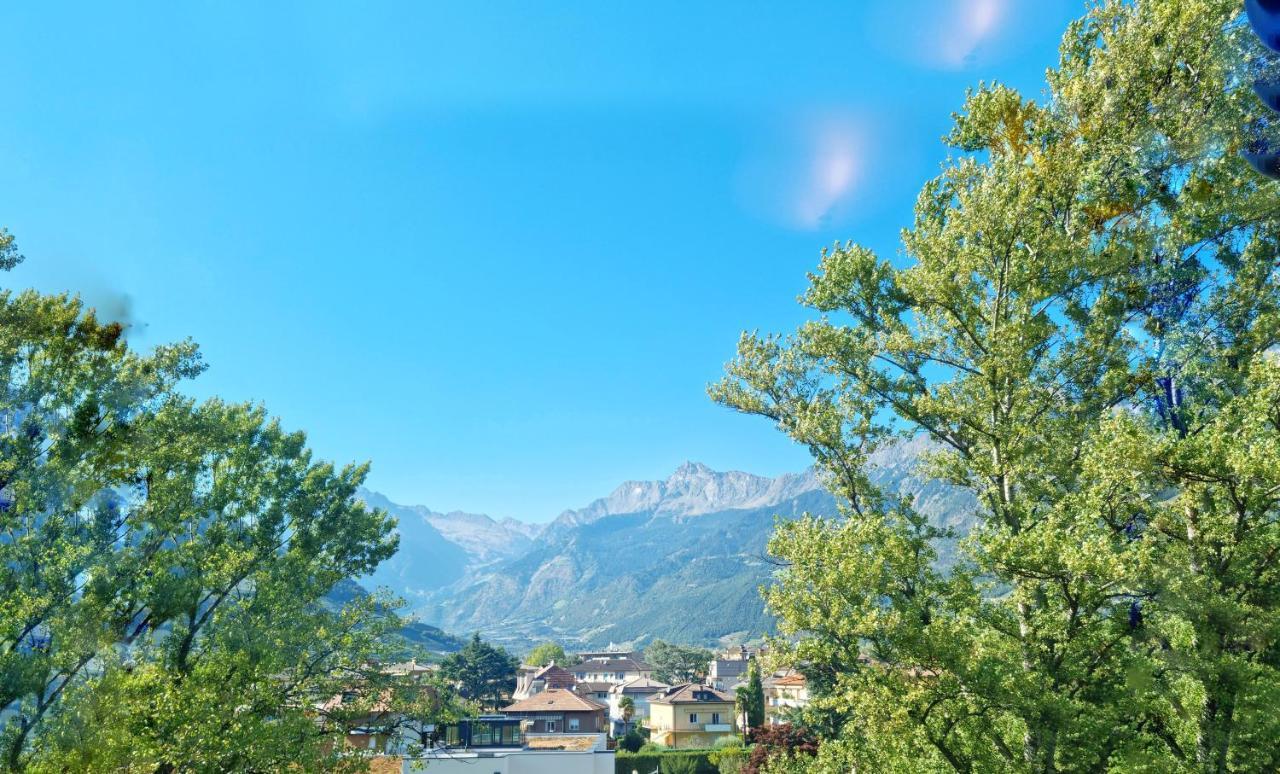 Bergblick Apartment In Zentrumsnaehe Mit Garage Мерано Екстериор снимка